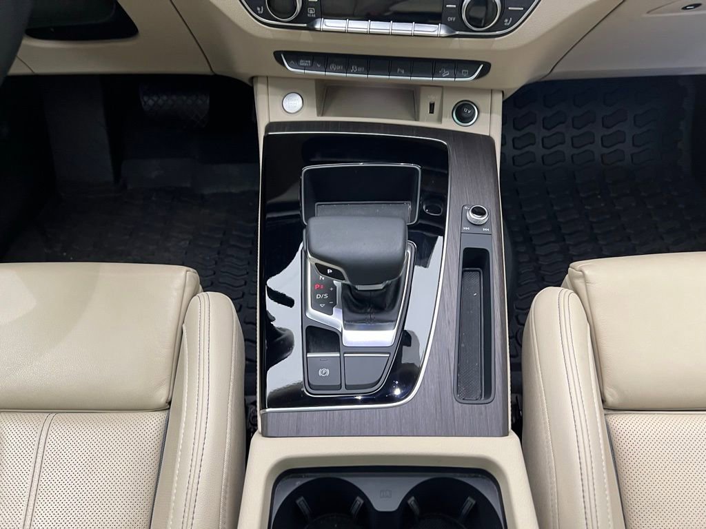Used 2024 Audi Q5 2.0T Premium Plus w/ Premium Plus Package image 11