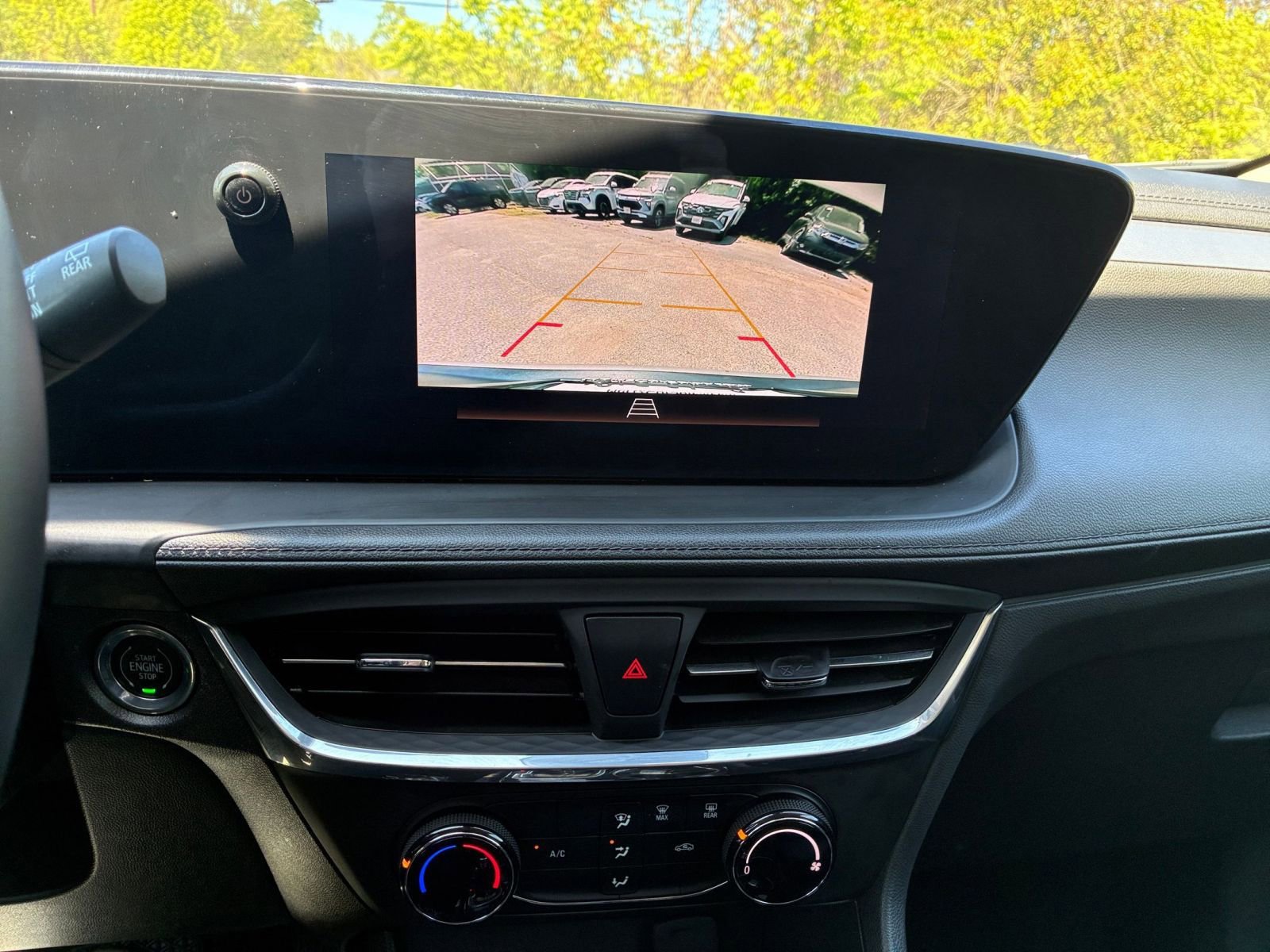 Used 2025 Buick Encore GX Preferred image 17