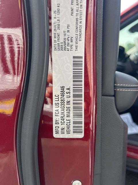 Certified 2025 Jeep Grand Cherokee L Altitude AWD/4WD image 18