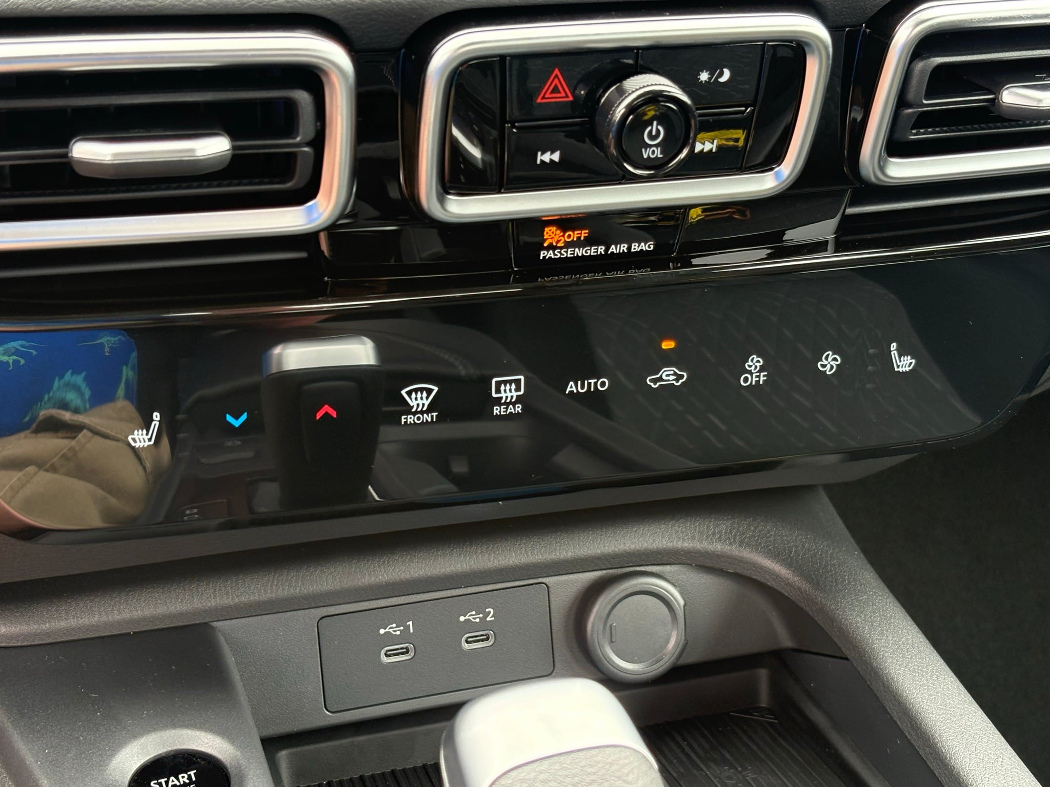 New 2027 Nissan Sentra SV w/ SV Convenience Package FWD image 14