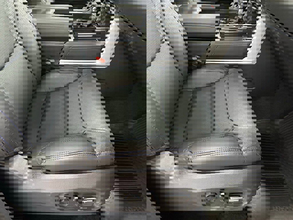 Used 2025 Toyota Tundra Platinum image 67