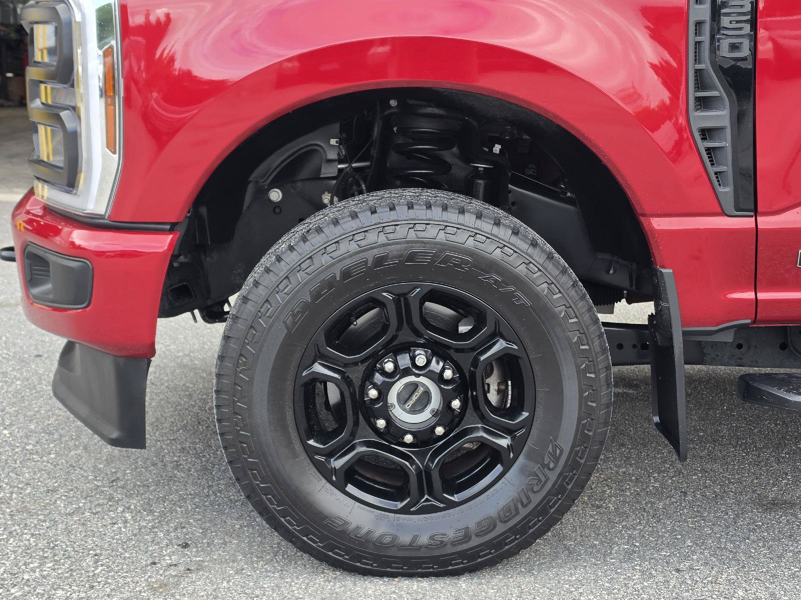 Used 2024 Ford F350 XLT w/ XLT Premium Package AWD/4WD image 11