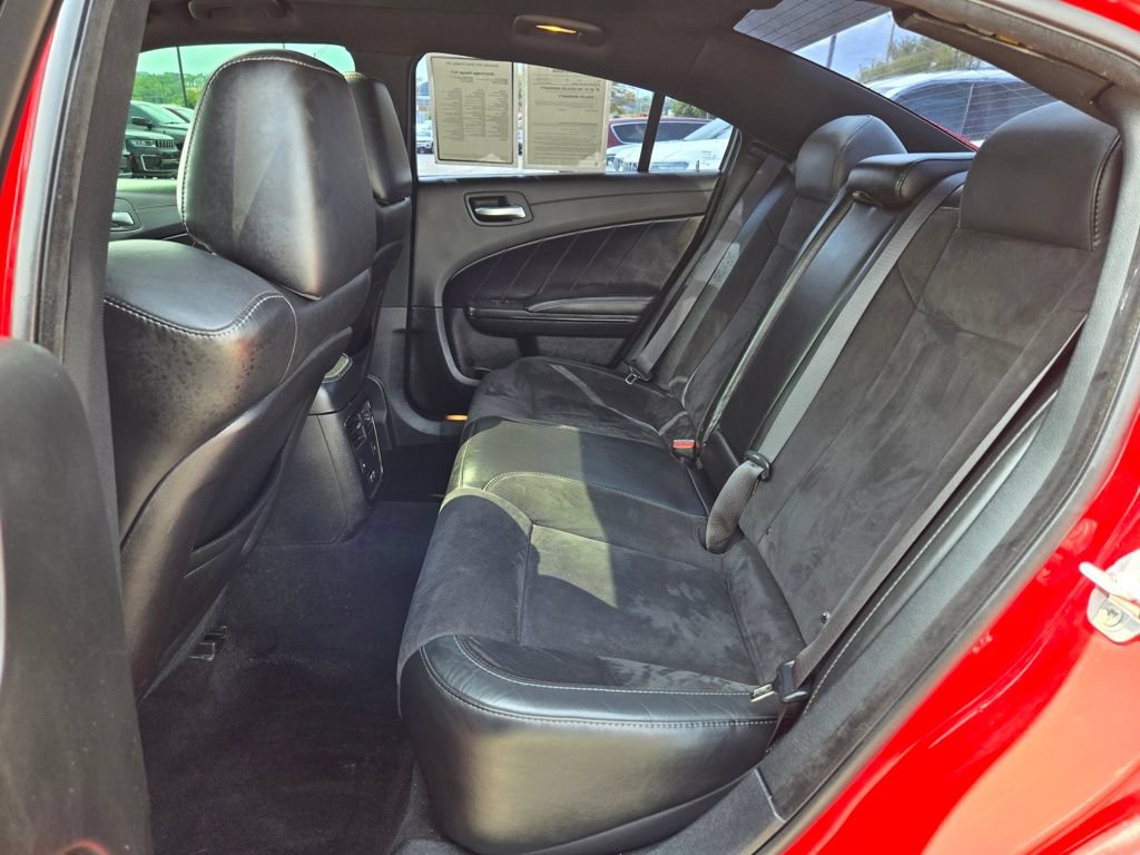 Used 2019 Dodge Charger R/T w/ Plus Group RWD image 30