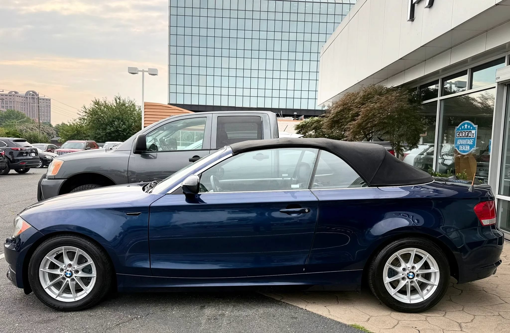 Used 2011 BMW 128i Convertible RWD image 6