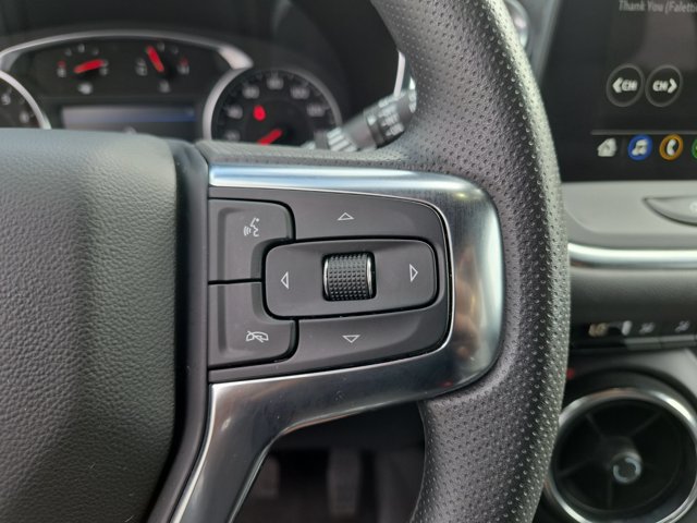 Used 2025 Chevrolet Blazer LT AWD/4WD image 21
