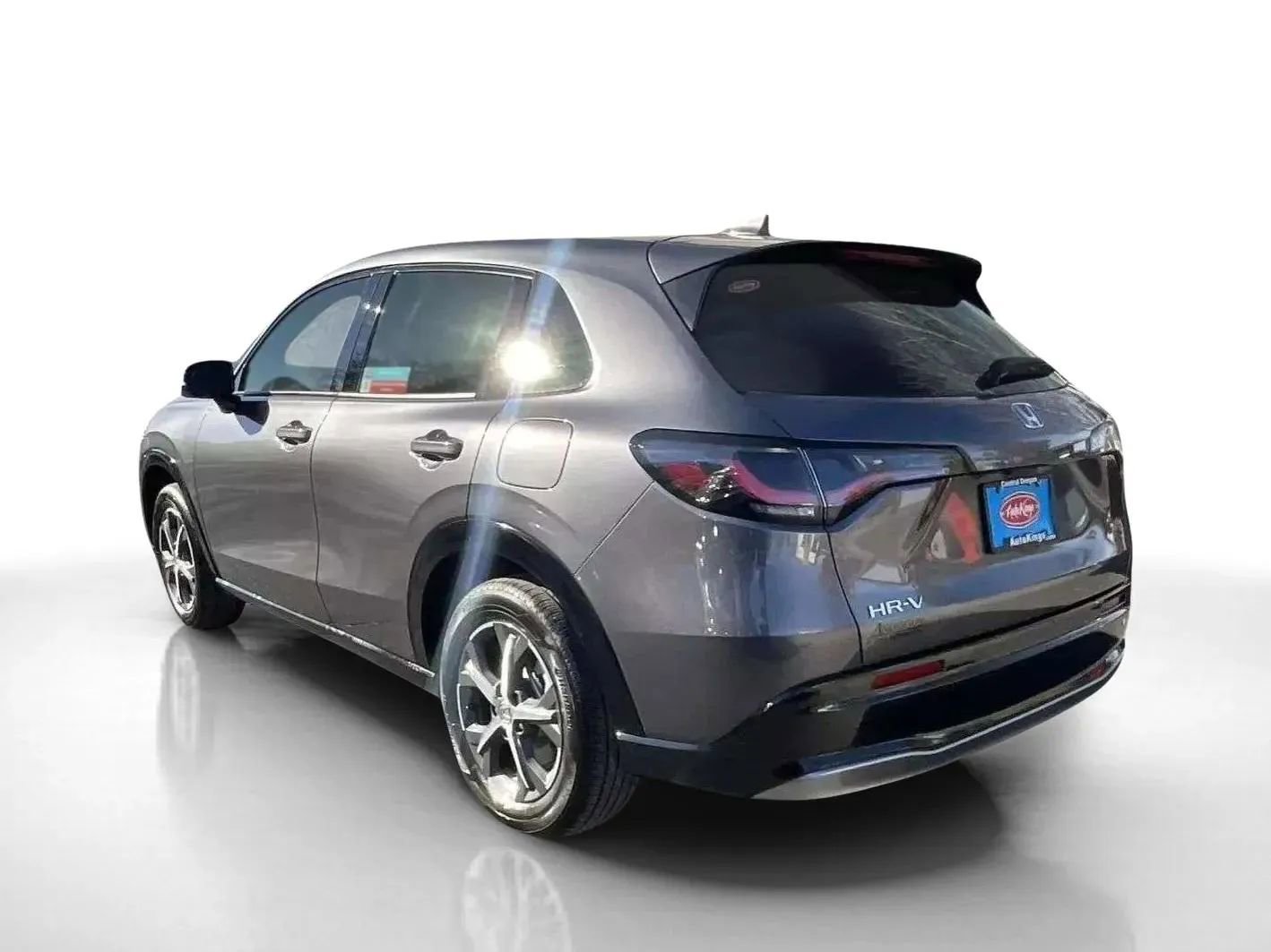 Used 2023 Honda HR-V EX-L image 3