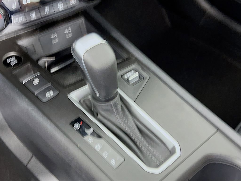 New 2026 Nissan Kicks SV AWD/4WD image 14