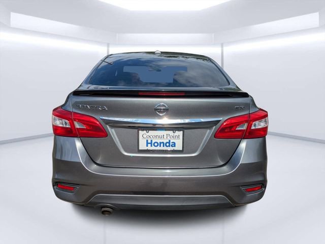 Used 2017 Nissan Sentra SR w/ SR Midnight Edition FWD image 4
