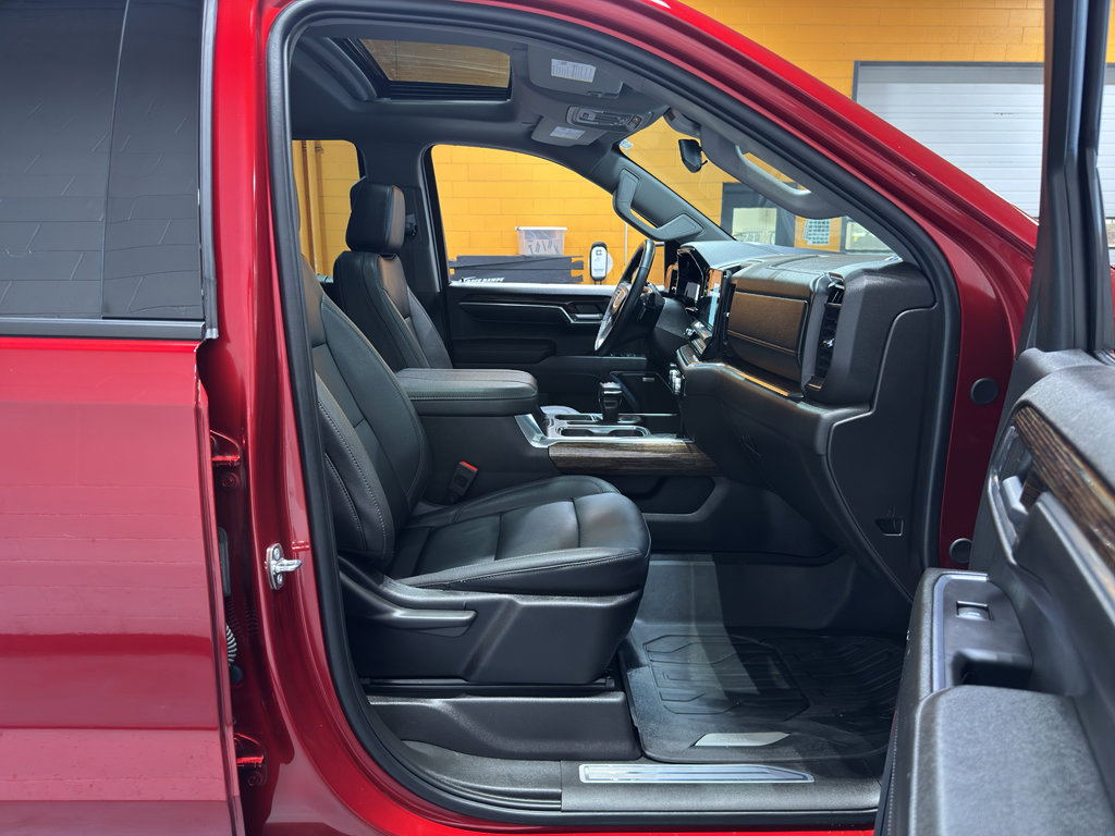 Used 2024 GMC Sierra 1500 Elevation w/ Elevation Premium Package image 20