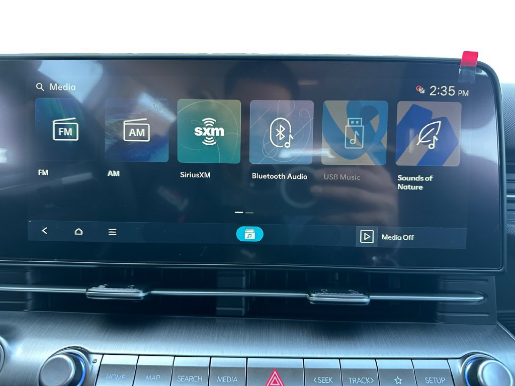 New 2027 Hyundai Kona SE FWD image 15
