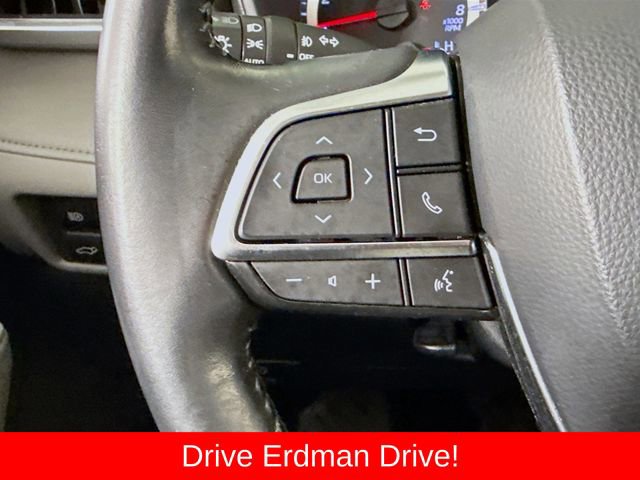 Used 2020 Toyota Highlander LE image 13