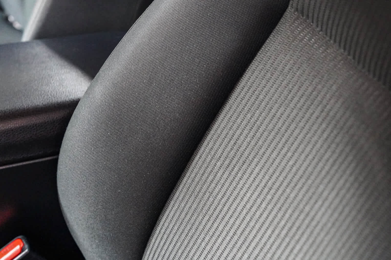 Certified 2018 Toyota RAV4 LE w/ All Weather Liner Package FWD image 19