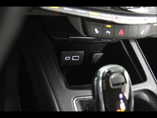 Certified 2023 Cadillac XT4 Luxury w/ Cold Weather Package image 17