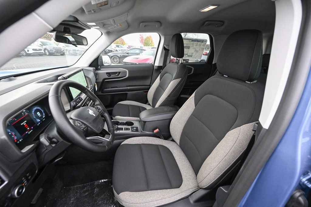 New 2025 Ford Bronco Sport Big Bend w/ Convenience Package AWD/4WD image 16