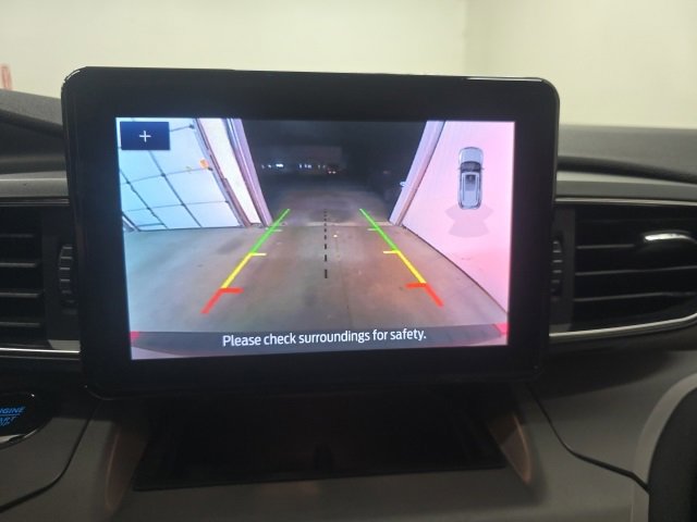 Used 2023 Ford Explorer XLT w/ Equipment Group 202A image 28