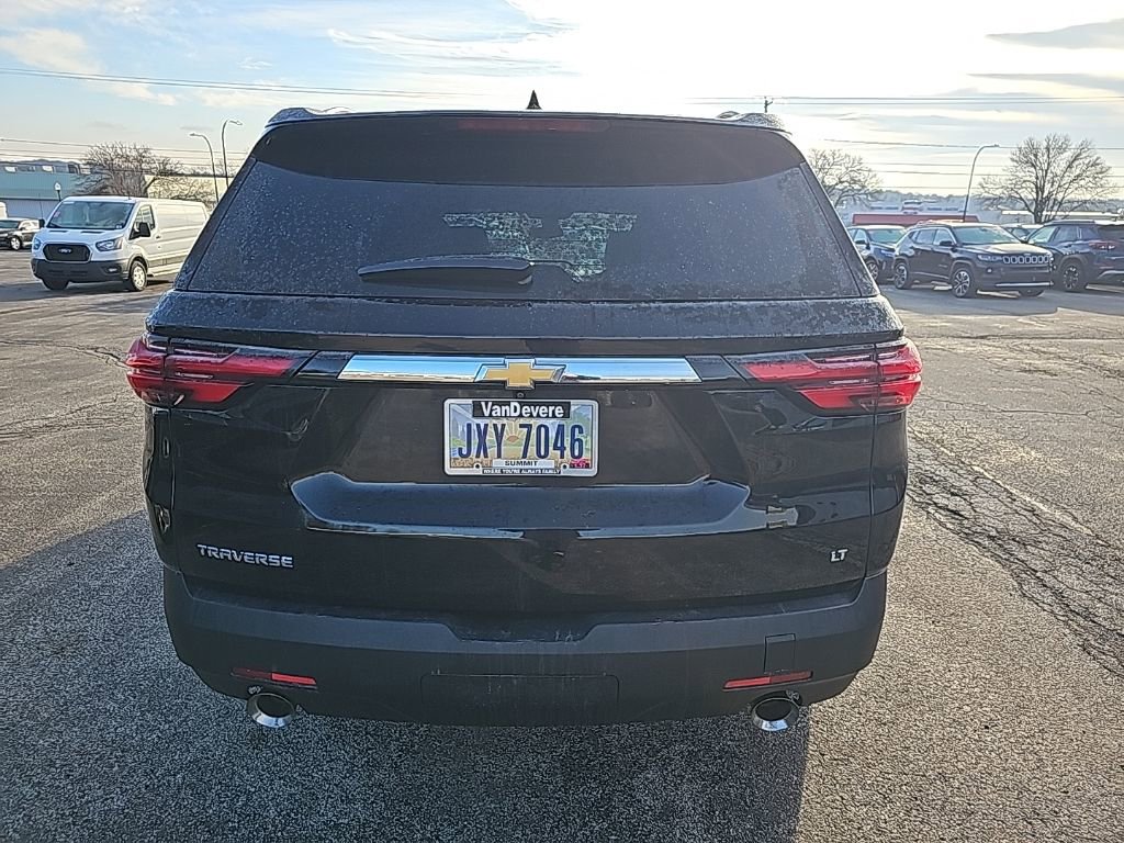 Used 2023 Chevrolet Traverse LT image 7