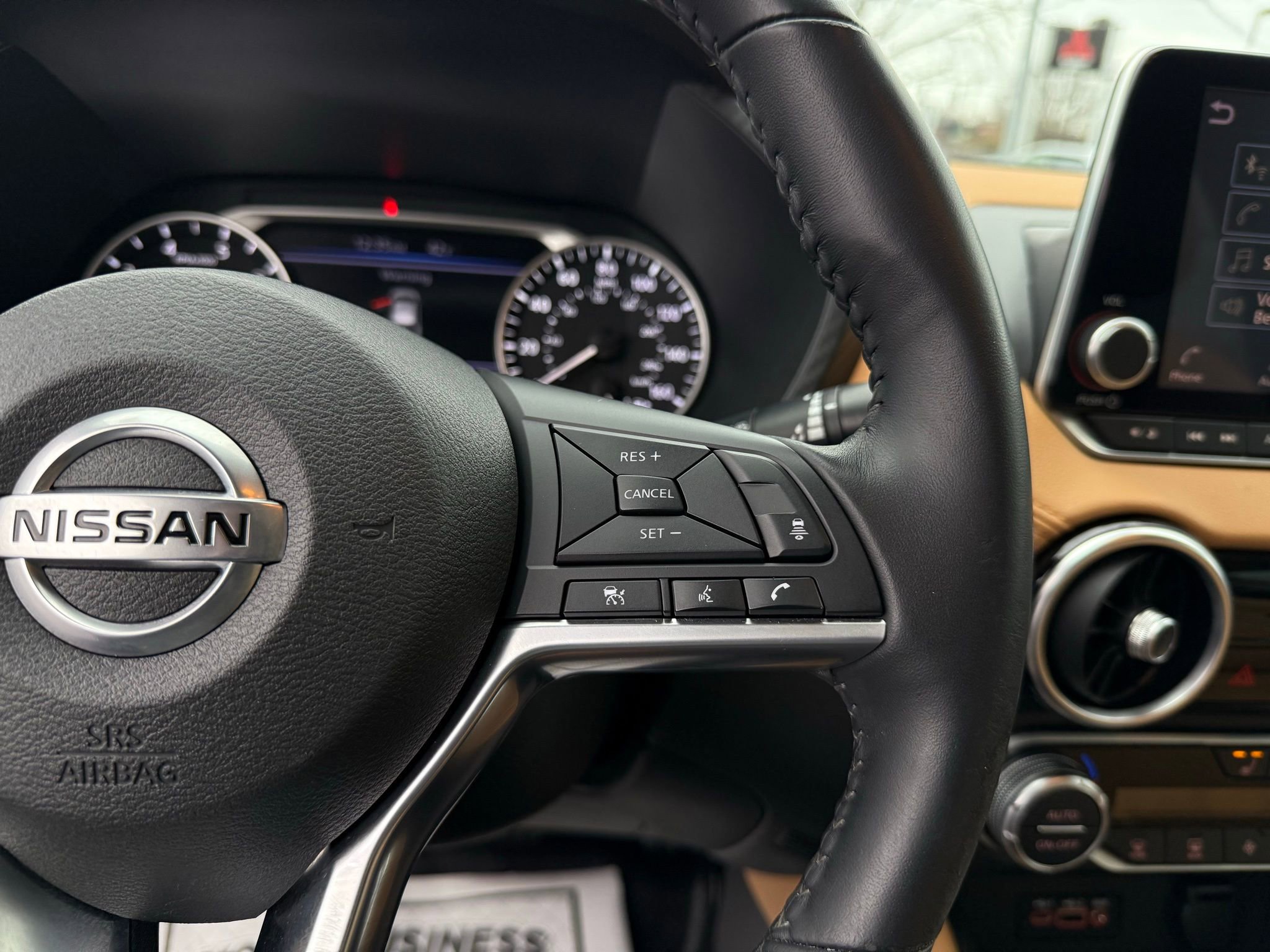 Used 2020 Nissan Sentra SV w/ SV Premium Package image 41