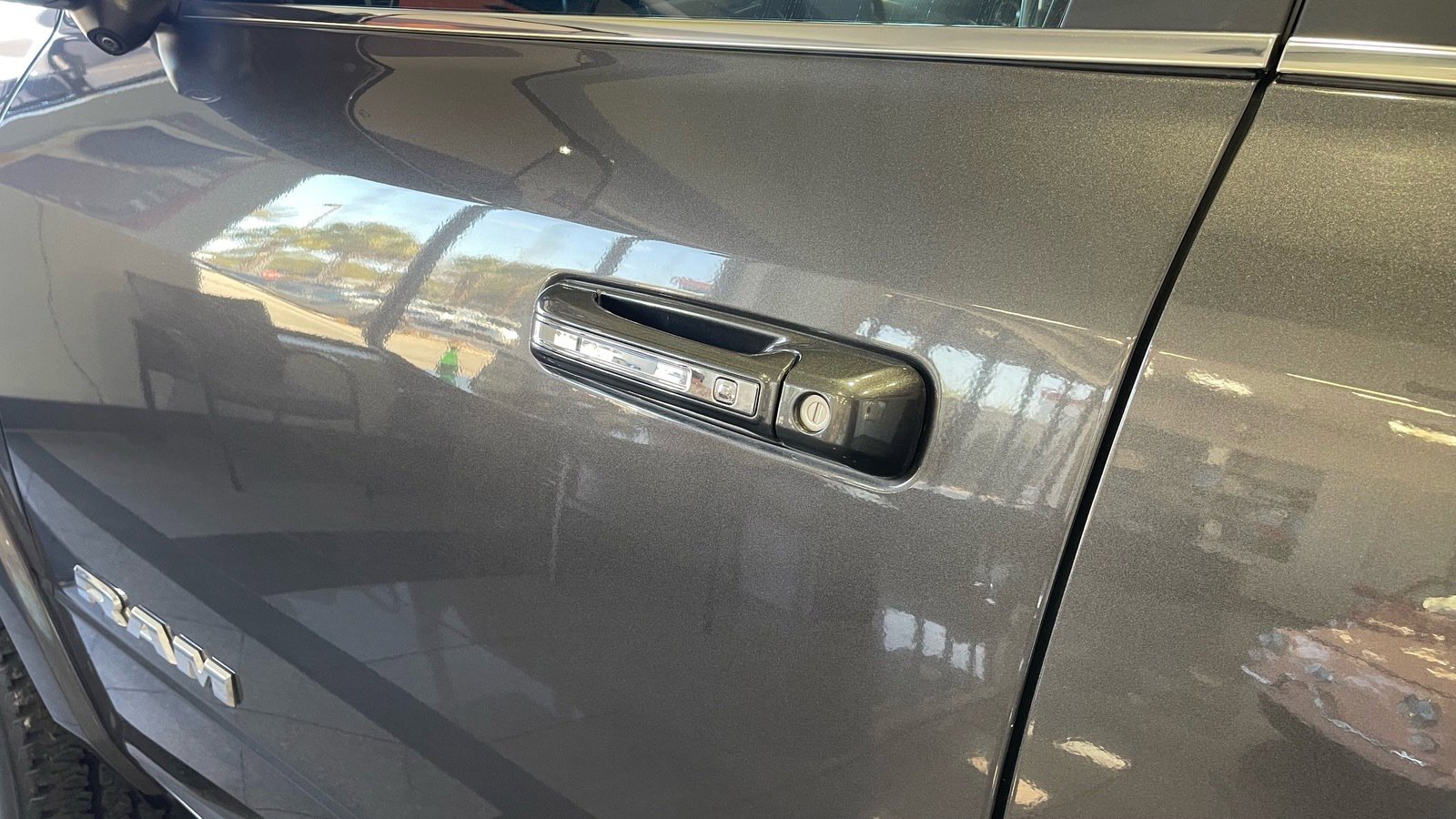 Used 2021 RAM 3500 Laramie image 13