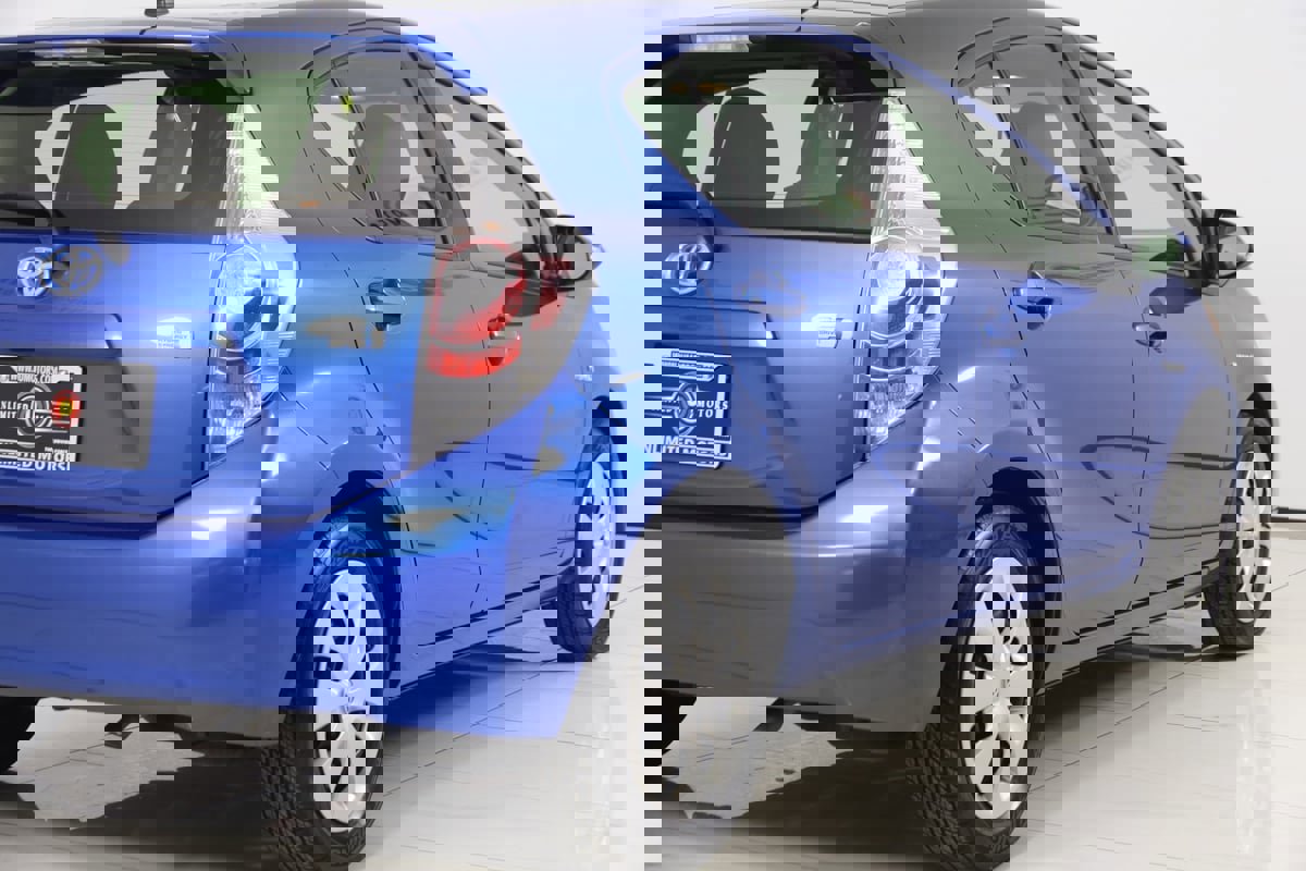 Used 2014 Toyota Prius C Two image 35