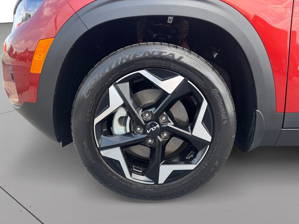 Used 2025 Kia Seltos S image 9