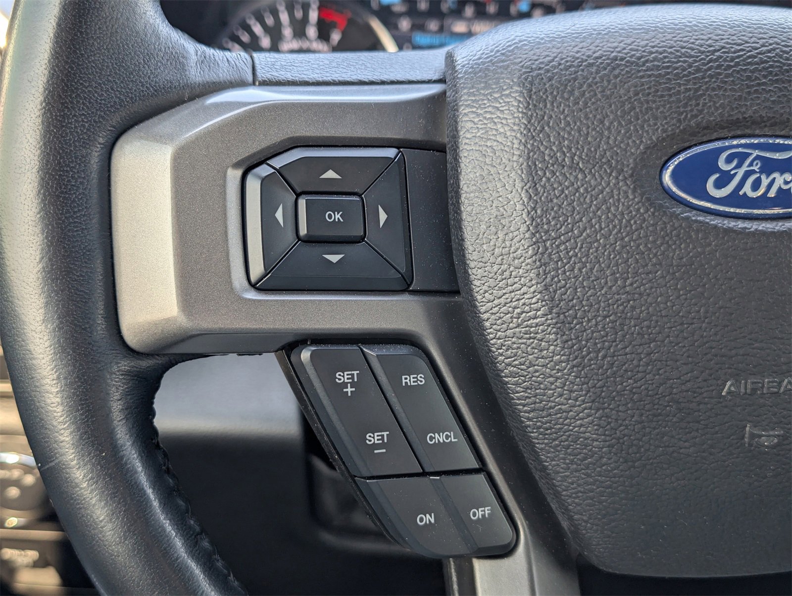 Used 2021 Ford Expedition XLT image 16