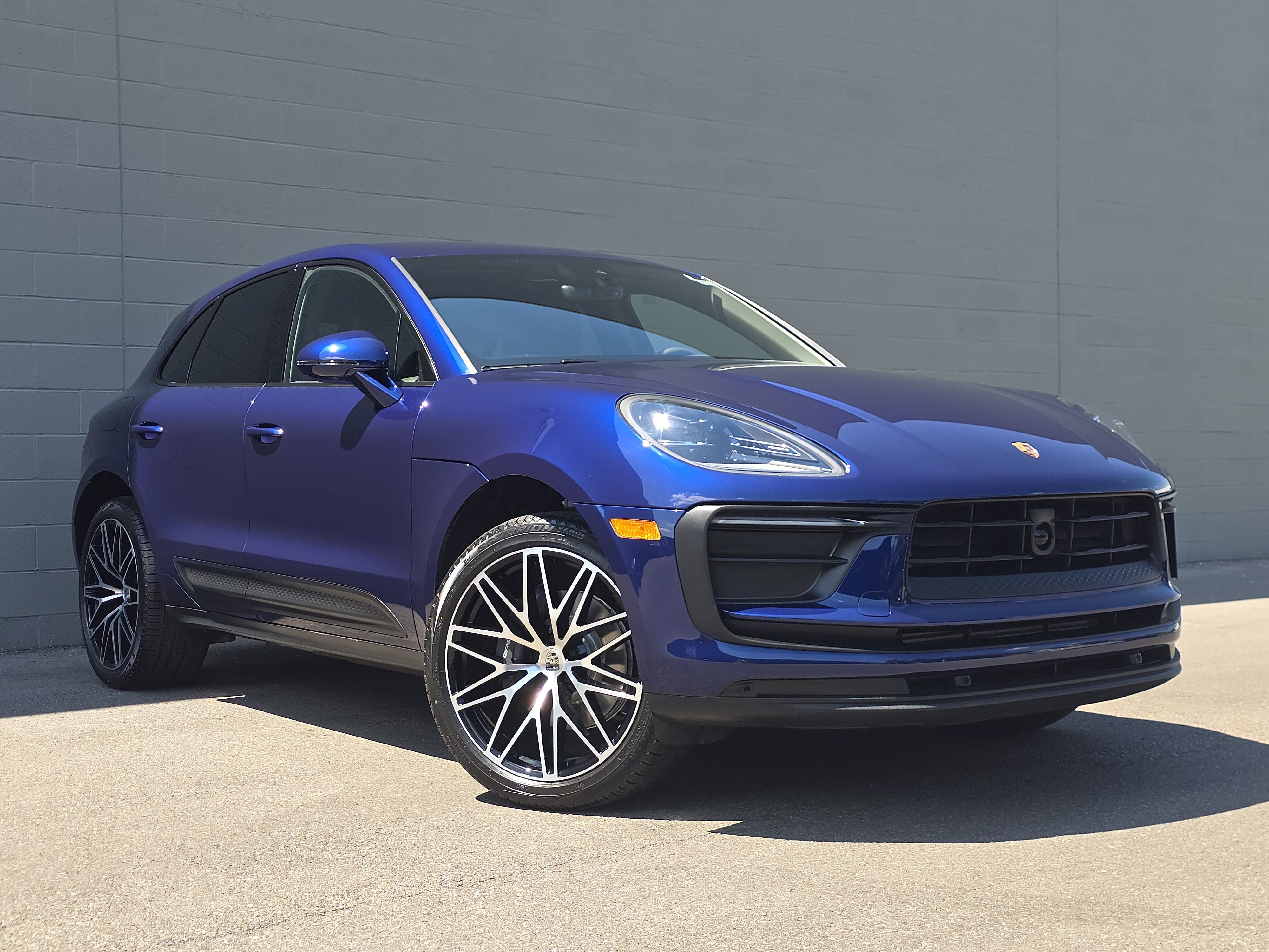 New 2026 Porsche Macan AWD/4WD image 11