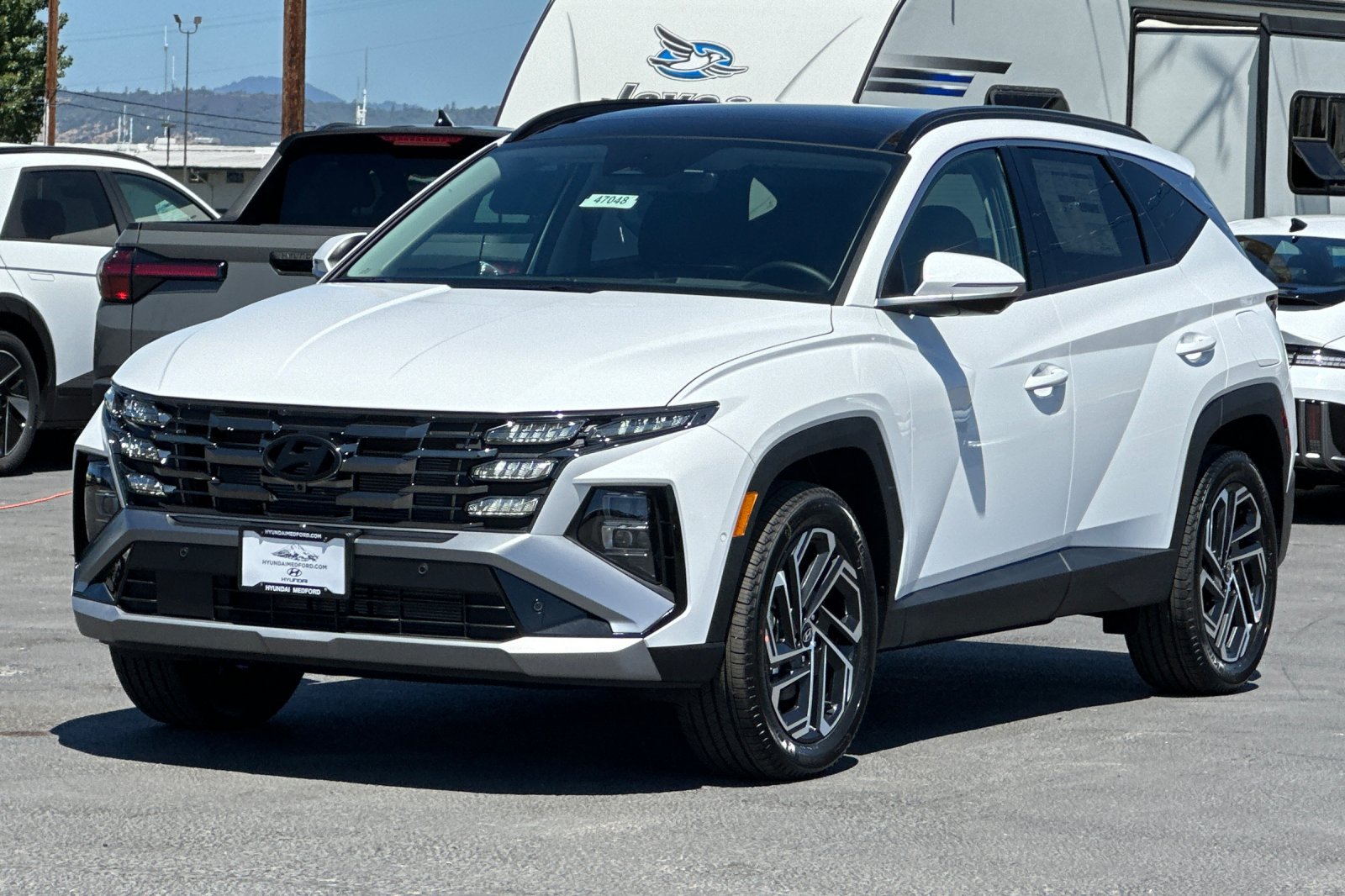 New 2025 Hyundai Tucson Limited AWD/4WD image 8