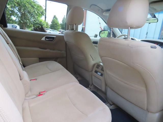 Used 2014 Nissan Pathfinder S FWD image 33
