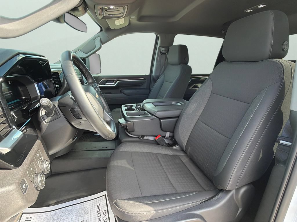 Certified 2026 Chevrolet Silverado 2500 LT AWD/4WD image 33