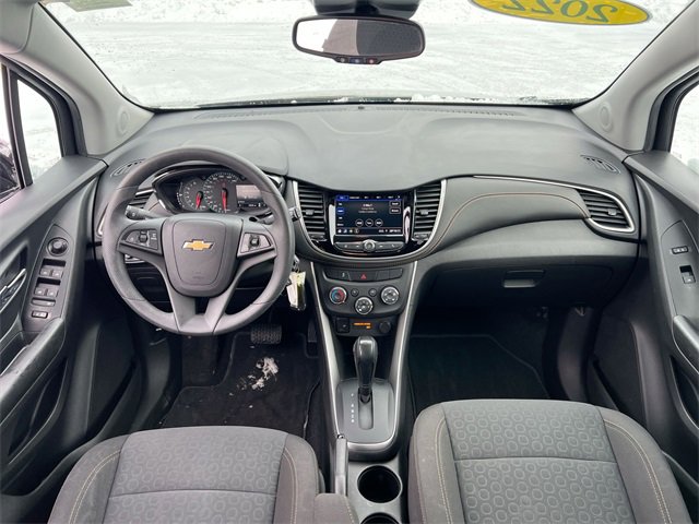 Used 2022 Chevrolet Trax LS w/ Tint and Cruise Package image 18