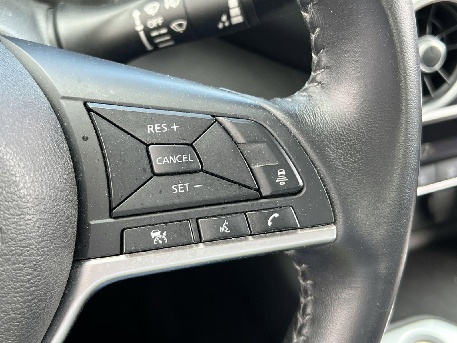 Used 2021 Nissan Sentra SV image 34