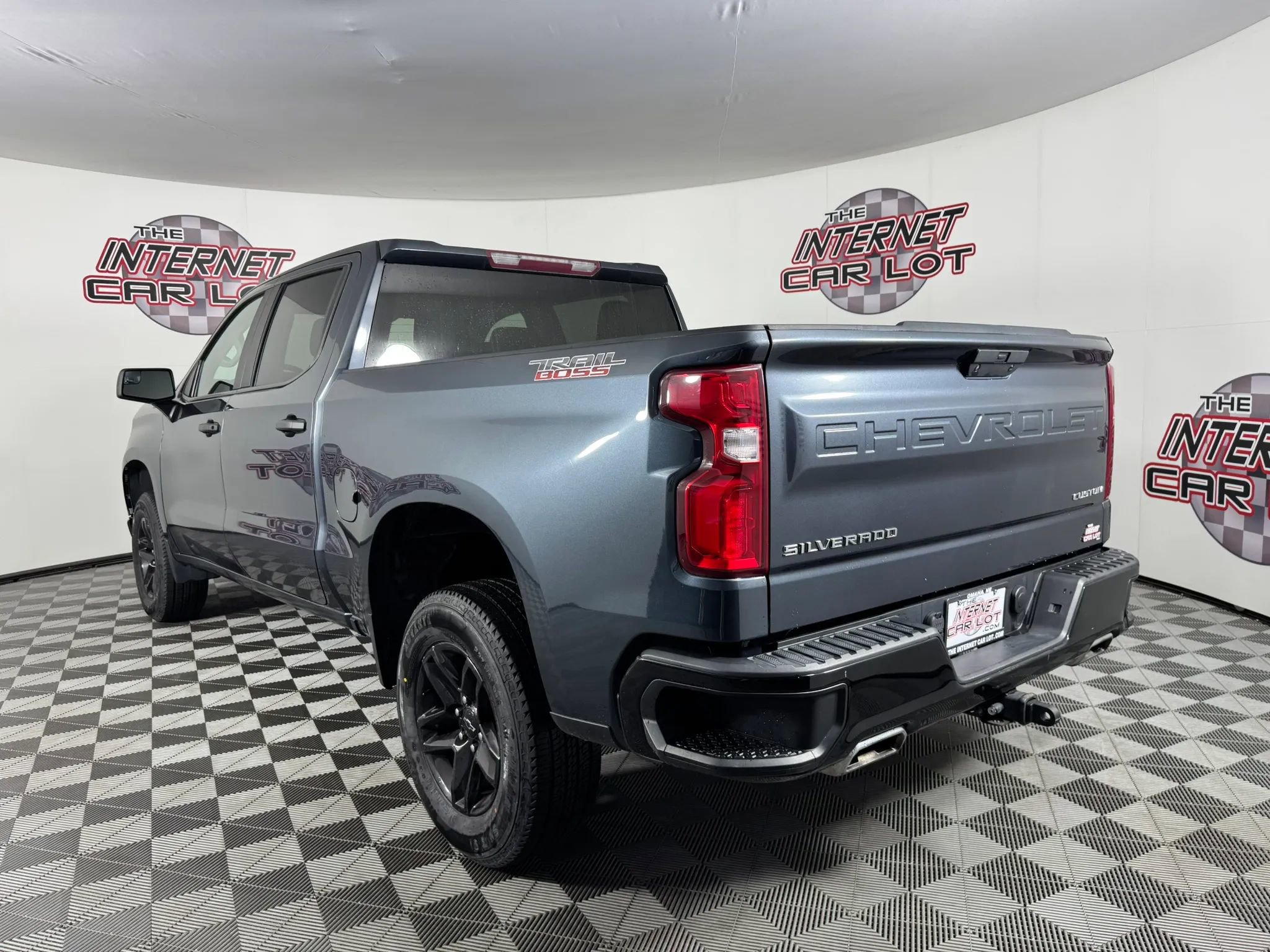 Used 2021 Chevrolet Silverado 1500 Custom Trail Boss AWD/4WD image 5