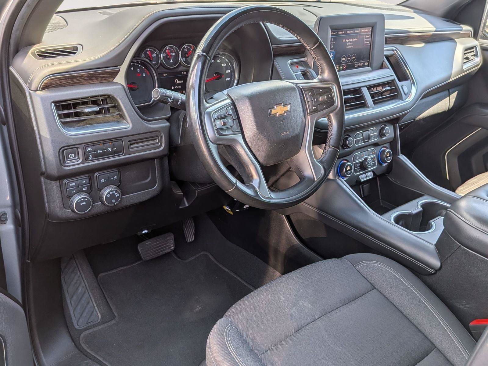 Used 2023 Chevrolet Suburban LS w/ Driver Alert Package AWD/4WD image 4