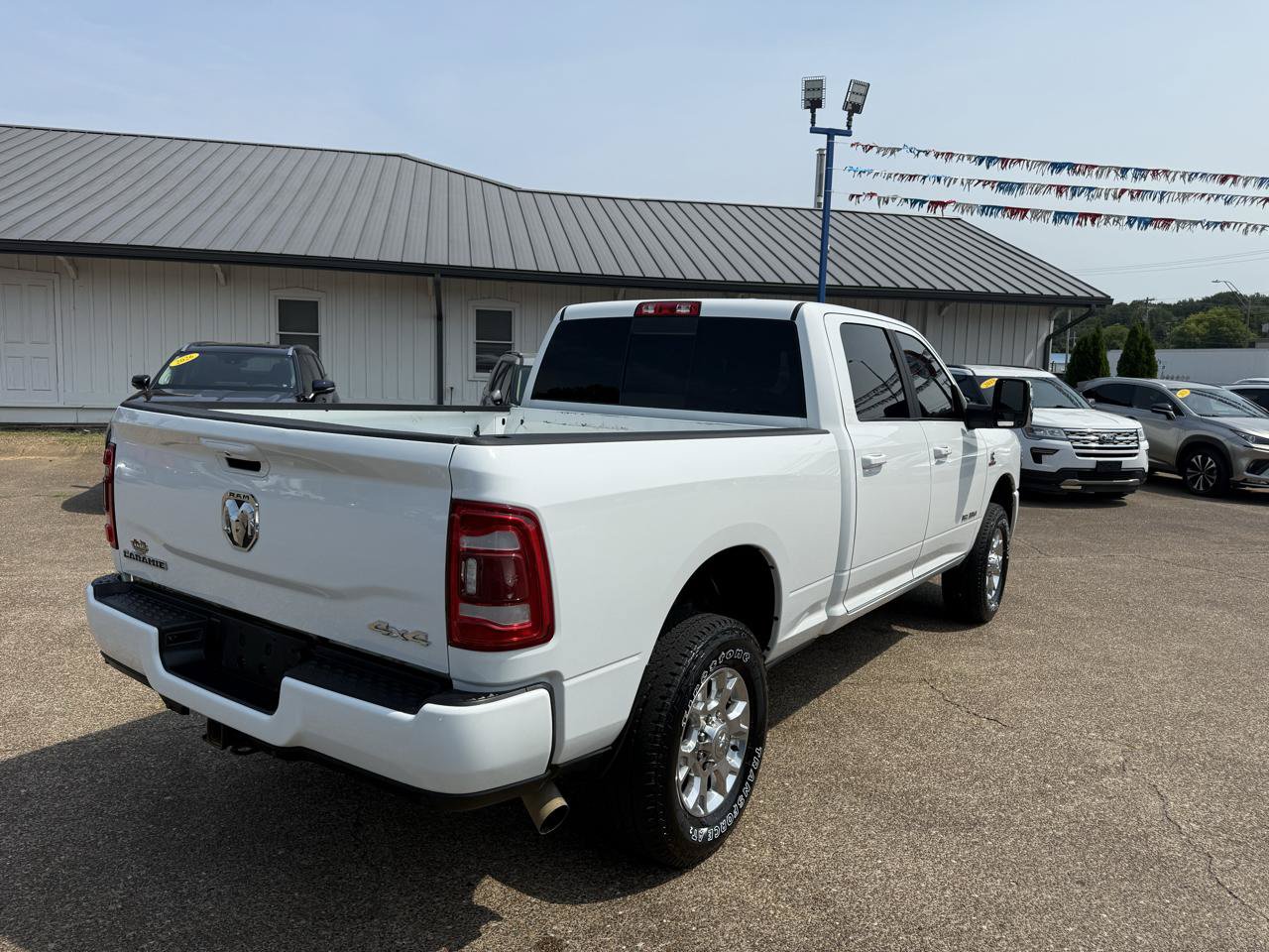 Used 2024 RAM 2500 Laramie w/ Safety Group AWD/4WD image 5