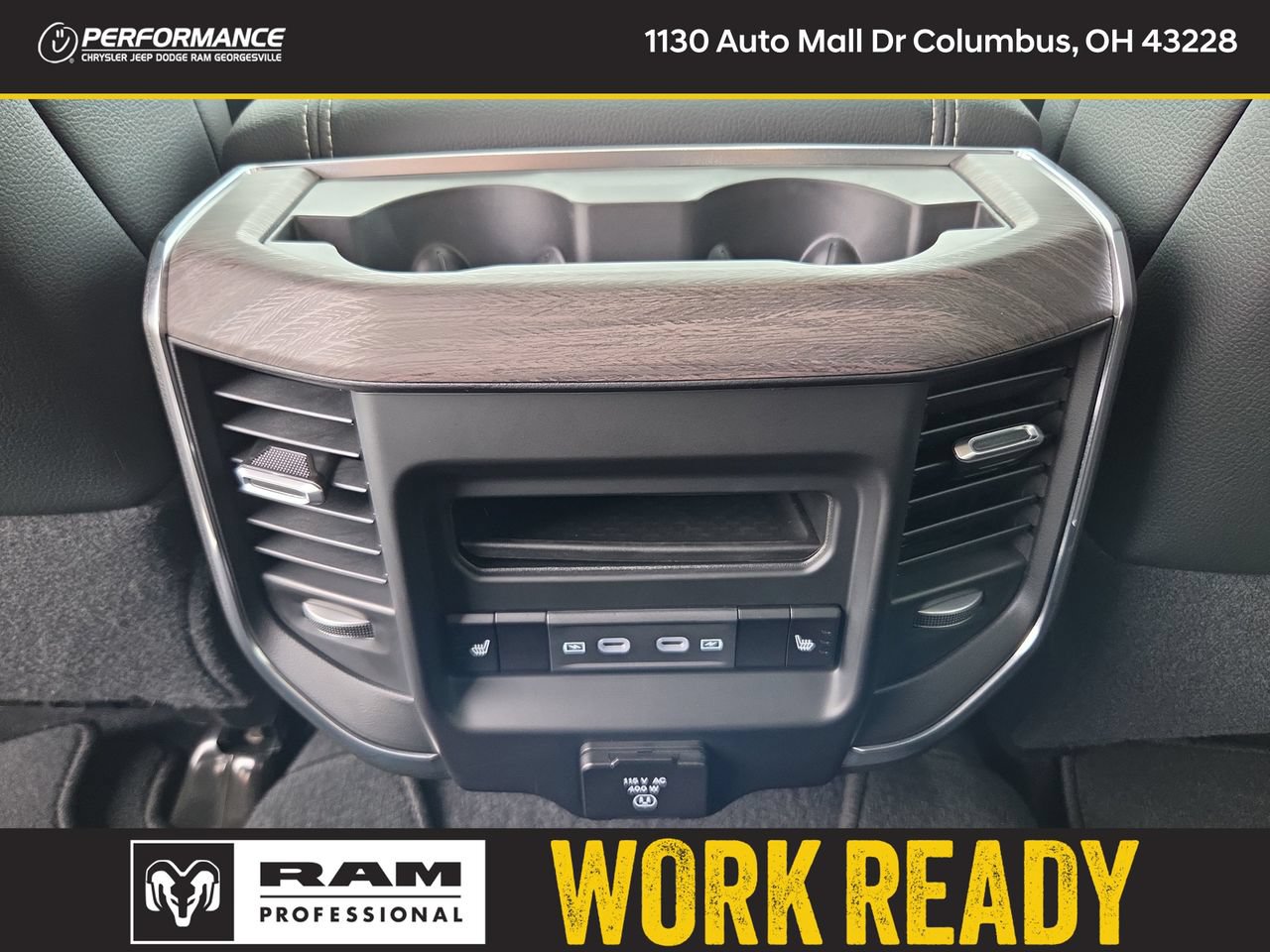 New 2026 RAM 2500 Laramie AWD/4WD image 16