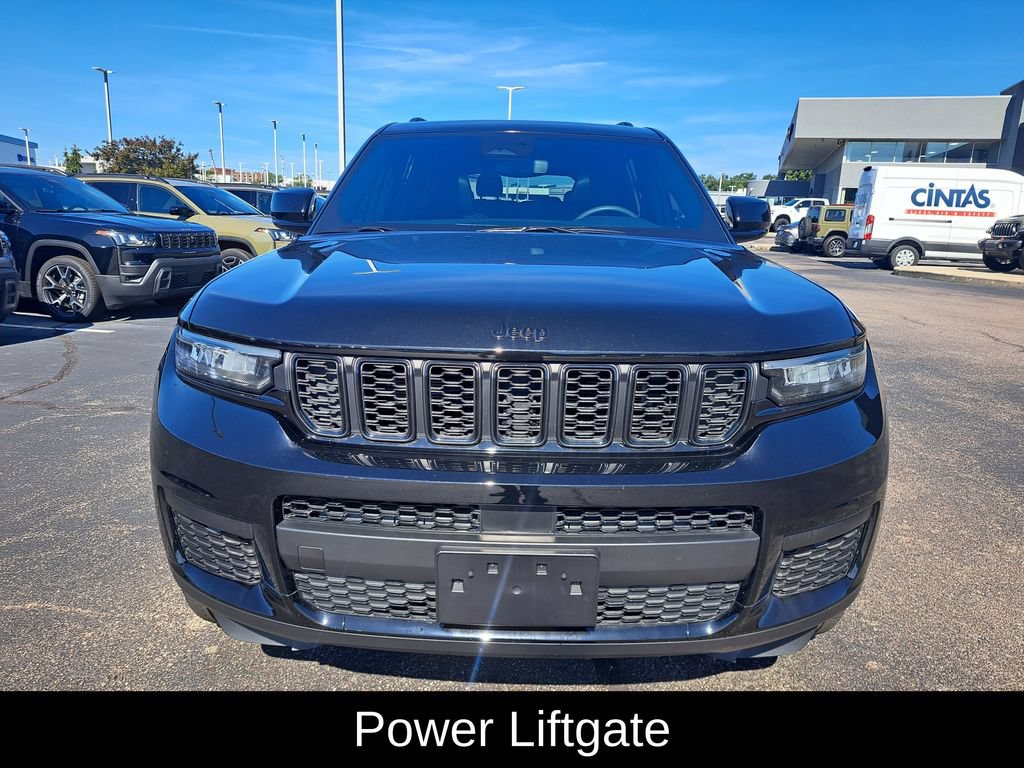Certified 2024 Jeep Grand Cherokee L Altitude AWD/4WD image 9