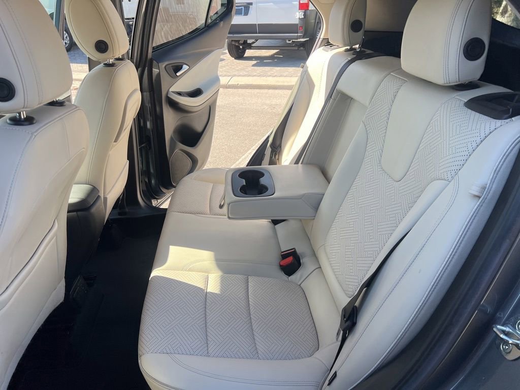 Used 2022 Buick Encore GX Essence w/ Advanced Technology Package image 40