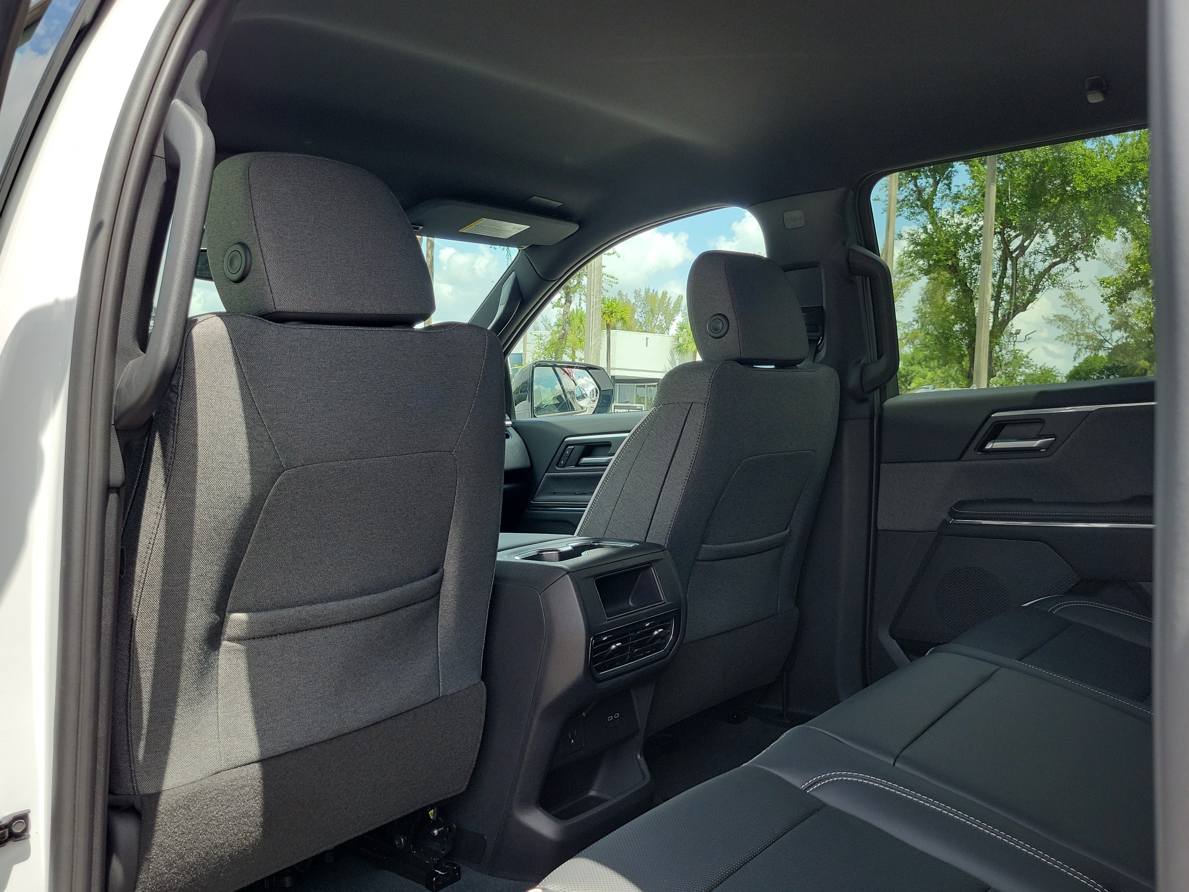 Used 2026 GMC Sierra EV Elevation AWD/4WD image 15