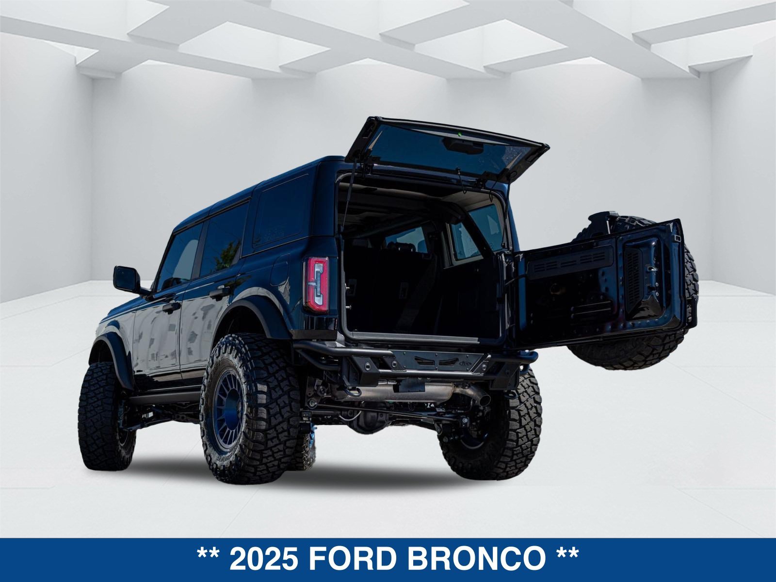 Used 2025 Ford Bronco Badlands AWD/4WD image 39