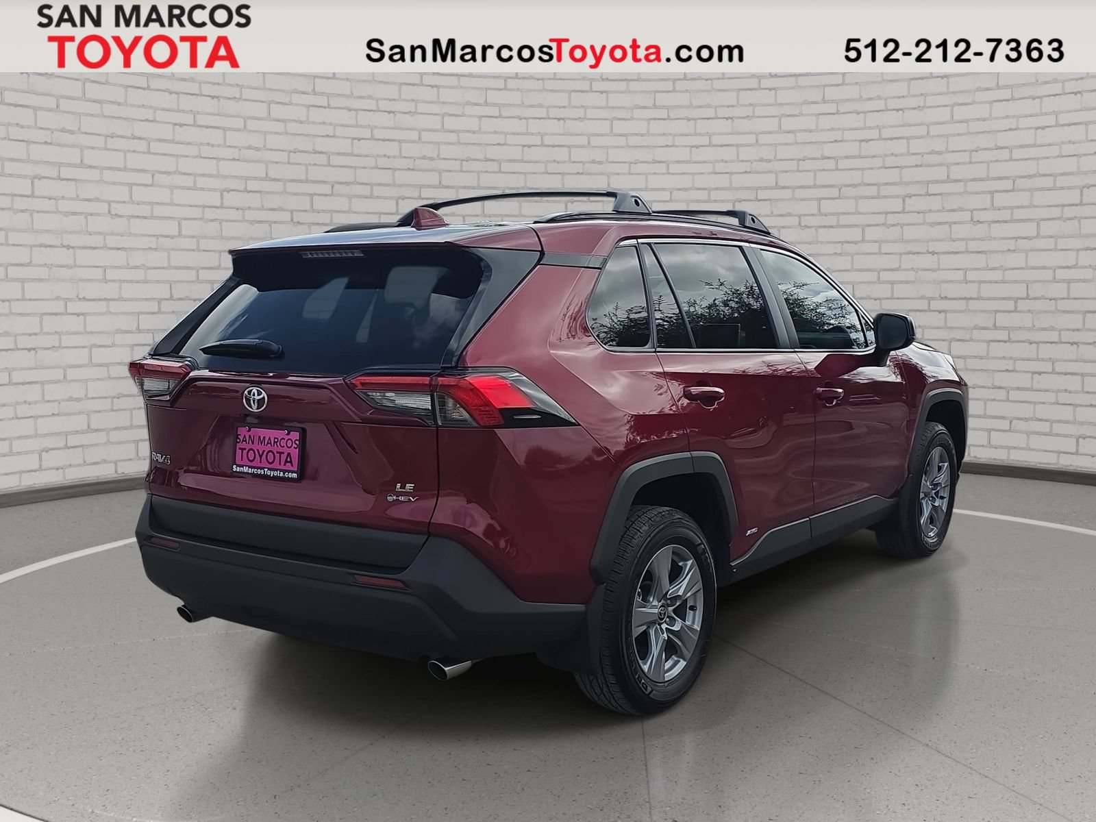 Used 2025 Toyota RAV4 LE AWD/4WD image 6