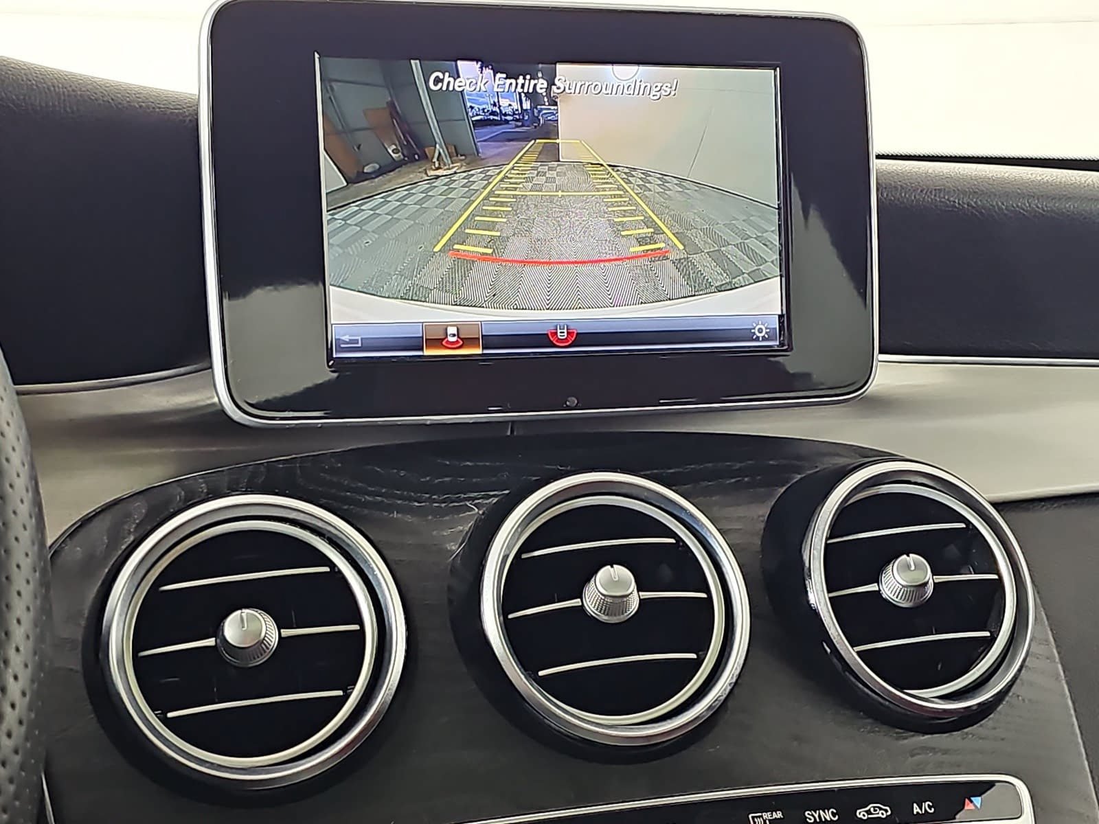 Used 2019 Mercedes-Benz GLC 300 4MATIC Coupe image 23