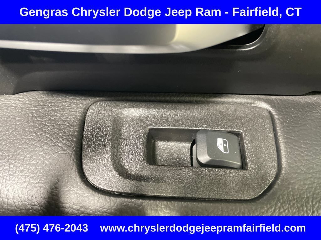 Certified 2026 RAM 2500 Big Horn AWD/4WD image 20