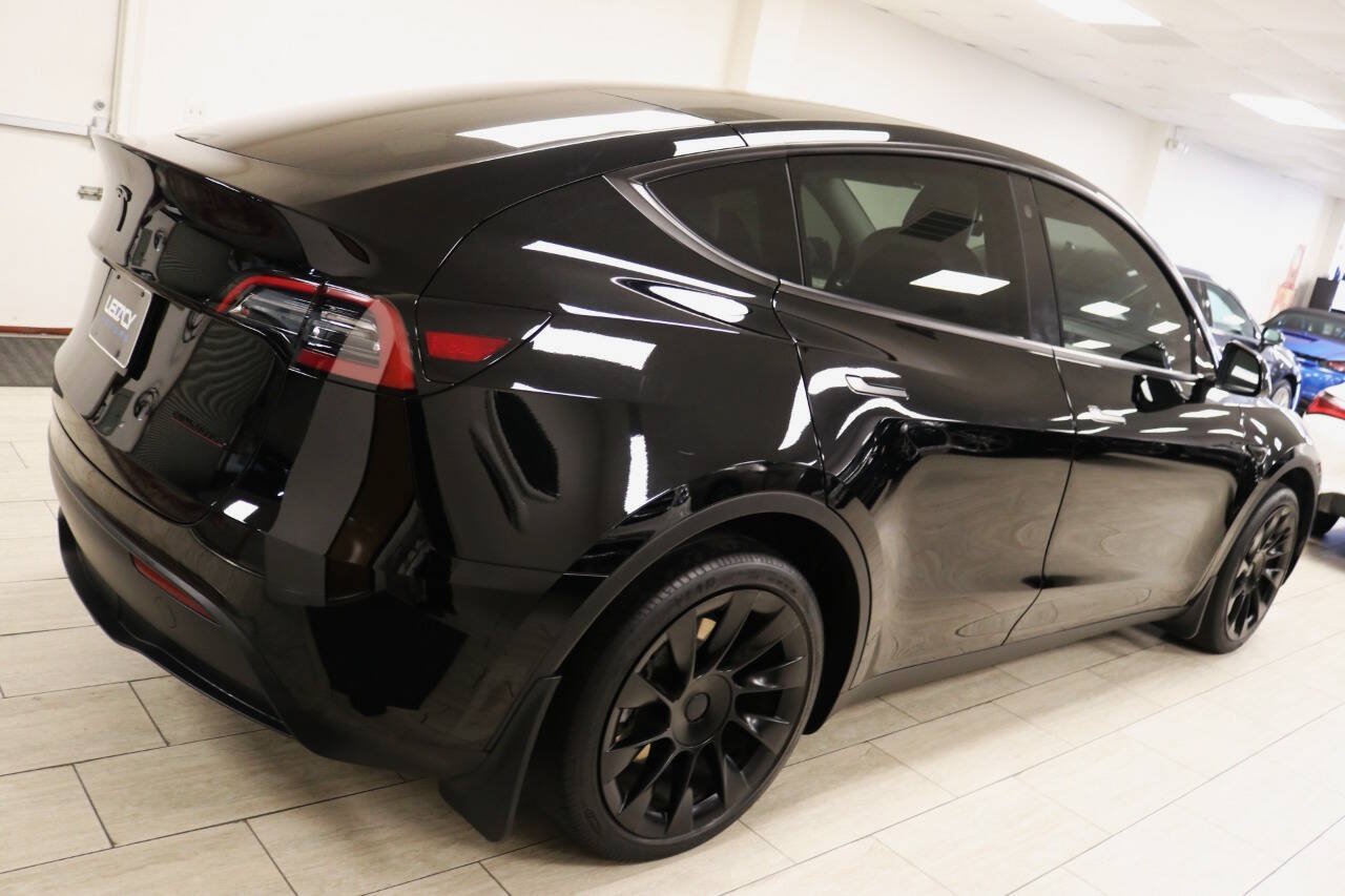Used 2023 Tesla Model Y Long Range AWD/4WD image 8