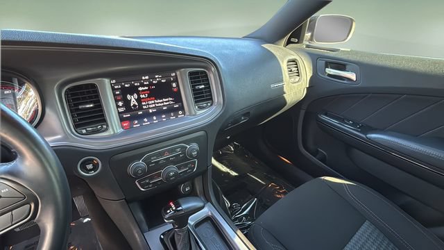 Used 2023 Dodge Charger SXT AWD/4WD image 25