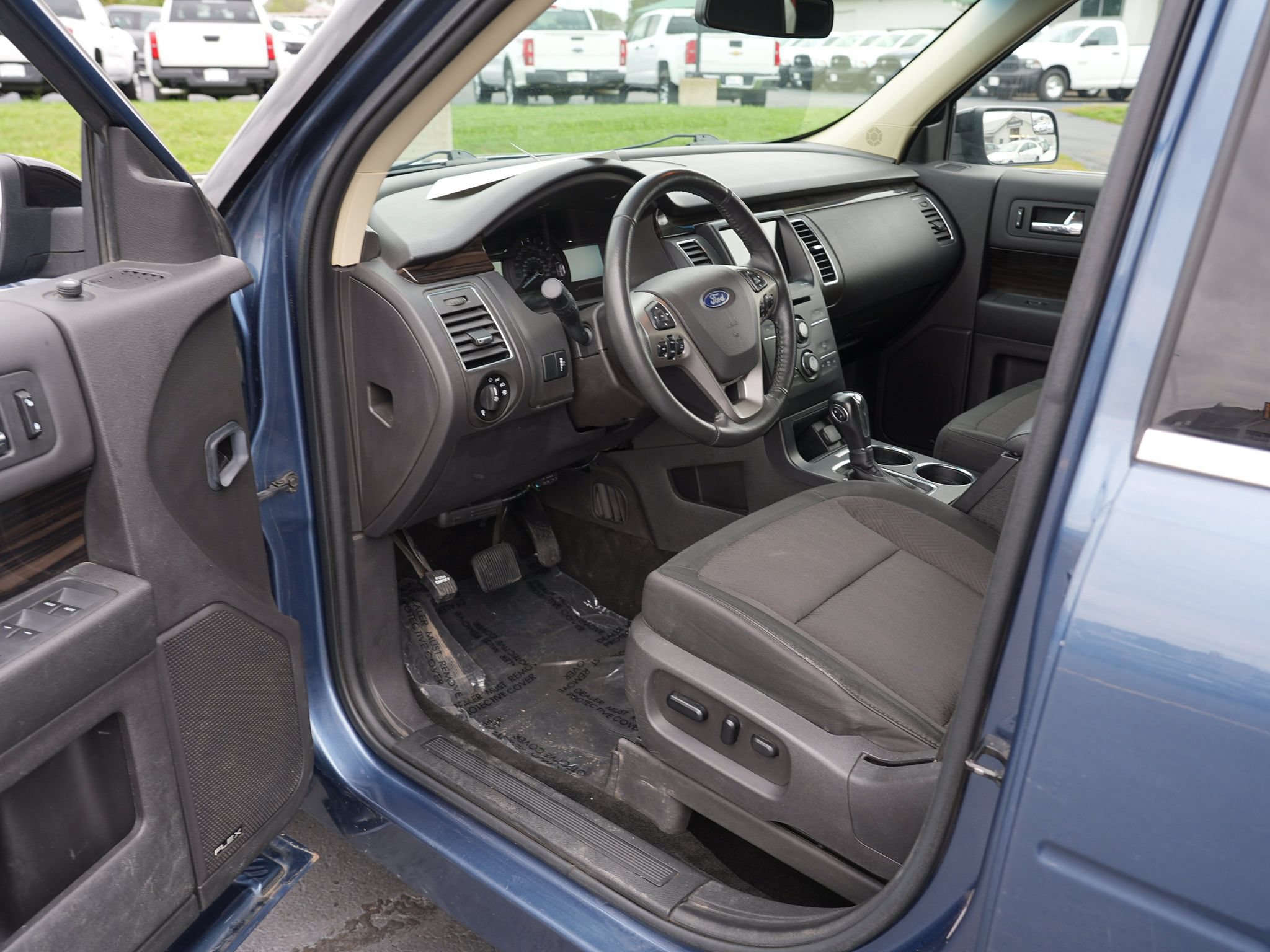 Used 2019 Ford Flex SEL AWD/4WD image 13