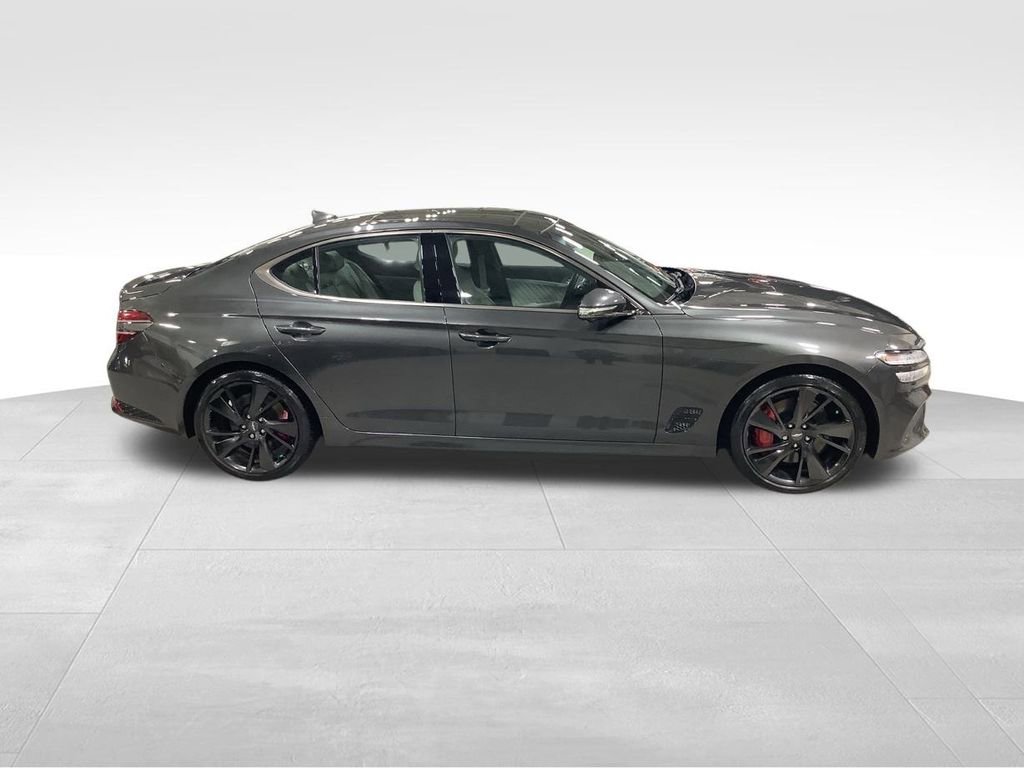 Used 2023 Genesis G70 3.3T w/ Sport Prestige Package image 10