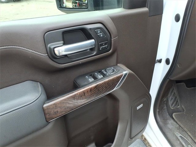 Used 2021 GMC Sierra 3500 Denali w/ Denali Ultimate Package image 18