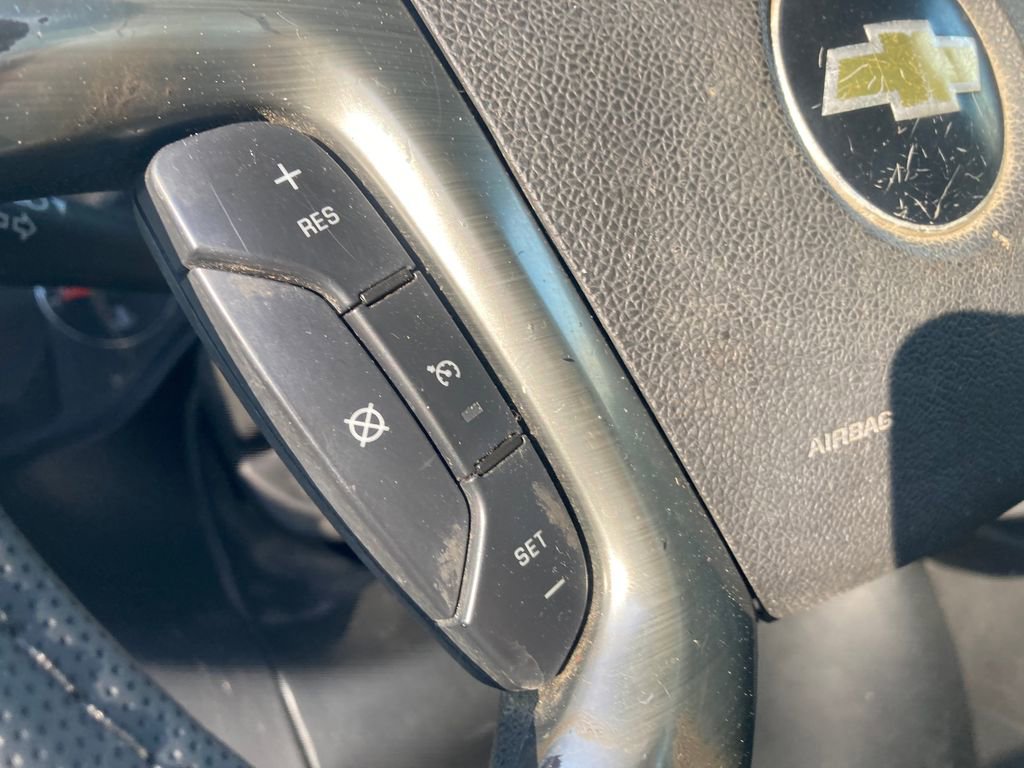 Used 2018 Chevrolet Express 2500 w/ Driver Convenience Package image 36