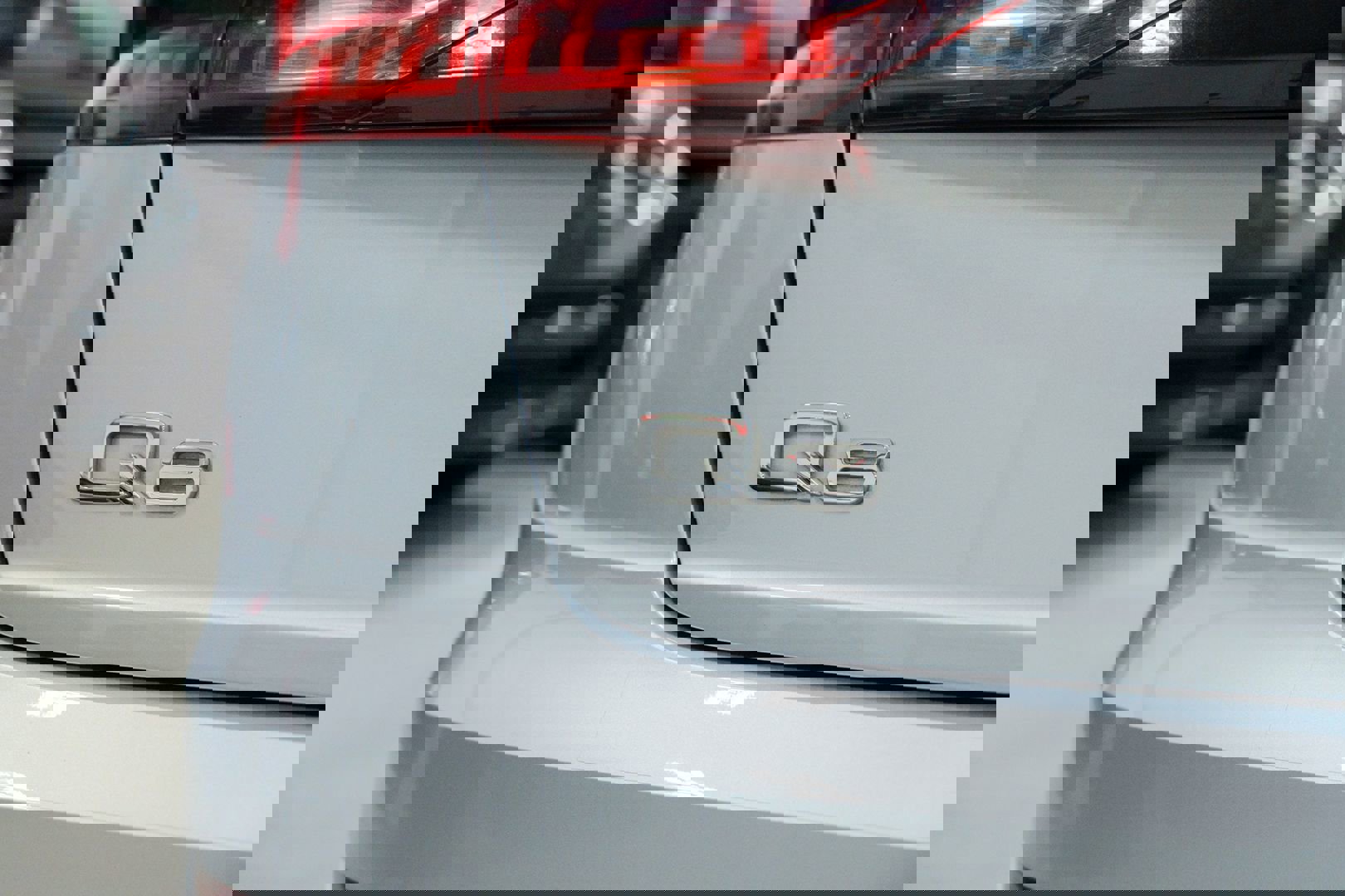 Used 2019 Audi Q8 Prestige w/ Towing Package image 9