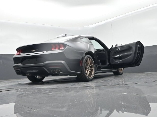 Used 2026 Ford Mustang Premium RWD image 70